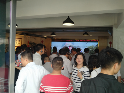 什么樣配置的講解器，可以實(shí)現(xiàn)一對(duì)多講解